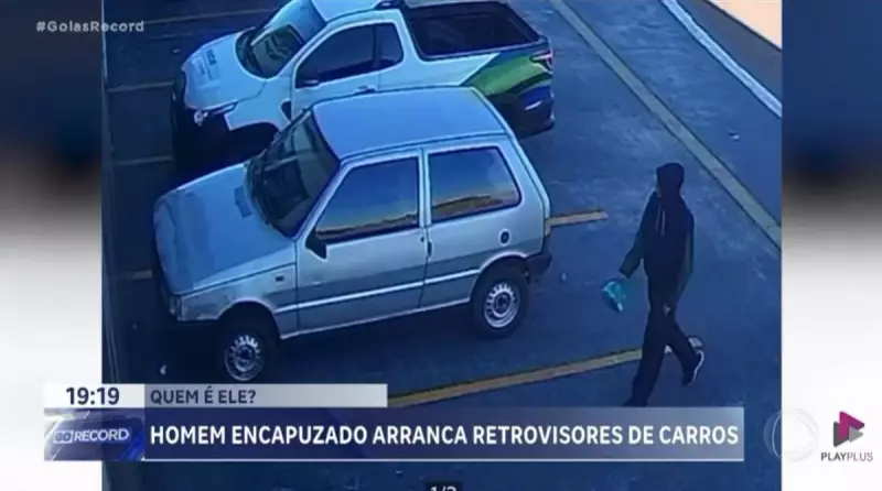 Vândalo encapuzado destrói retrovisores de carros em Goiânia — veja imagens chocantes