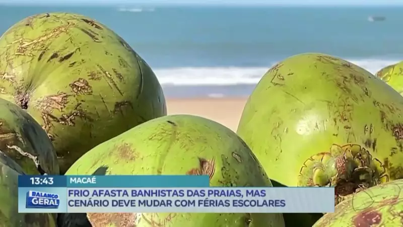 Vendedores da Praia dos Cavaleiros apostam em crescimento nas vendas durante as férias