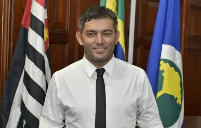 Vereador Leandro Guerreiro (PL) perde mandato após condenação por charges ofensivas e intolerância religiosa