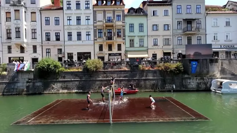 Vôlei no rio? País europeu cria competição inusitada em quadra flutuante!