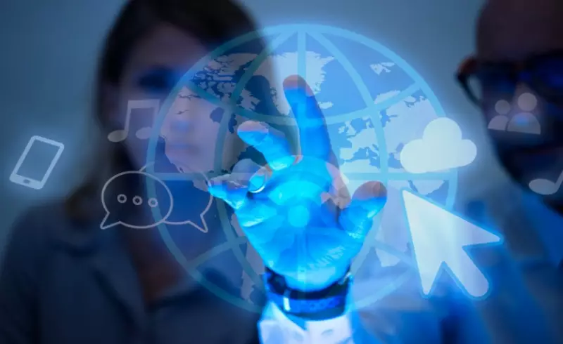Voz Digital: Como a Tecnologia Está Quebrando Barreiras na Acessibilidade