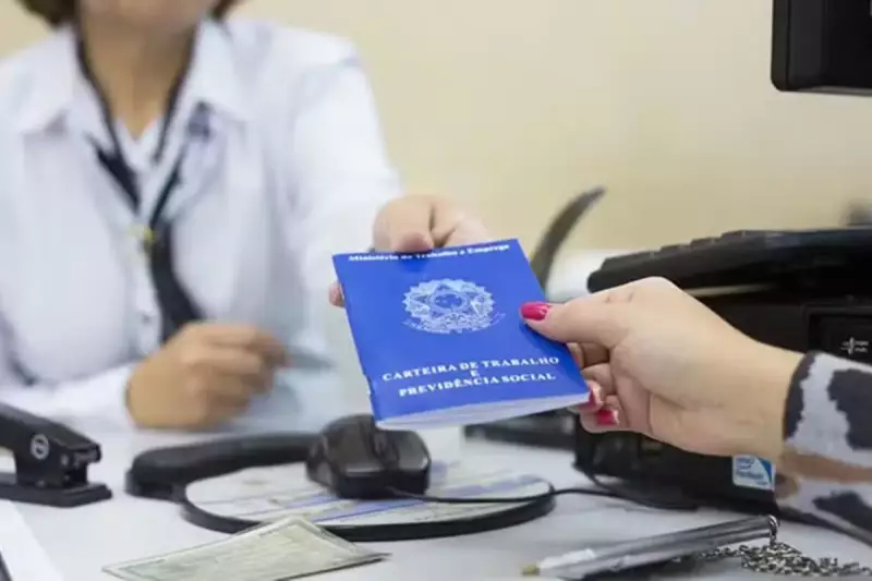 69 Oportunidades Imperdíveis de Emprego Surgem no Sertão de PE: Confira as Vagas em Petrolina, Salgueiro e Araripina!