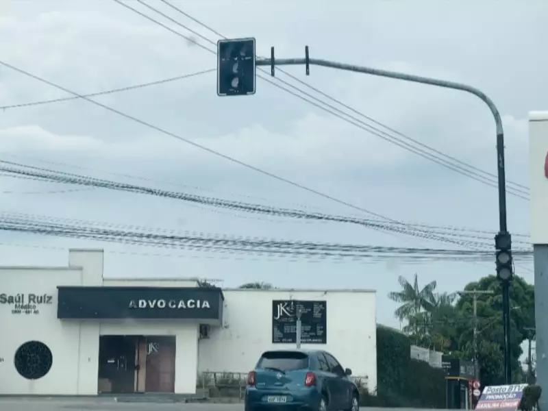 Acre às Escuras: Apagão Generalizado Deixa 18 Cidades Sem Energia Neste Domingo
