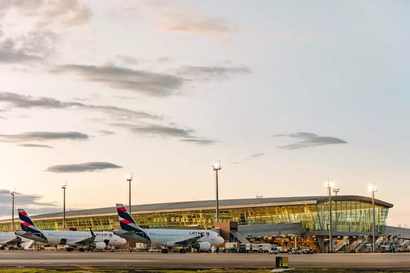 Aeroporto de Brasília se consolida como hub estratégico da LATAM com expansão de voos e novas rotas