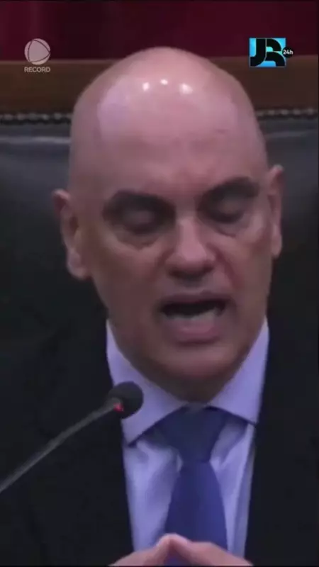 Alexandre de Moraes não recua: Ministro do STF mantém firmeza em investigação contra Bolsonaro