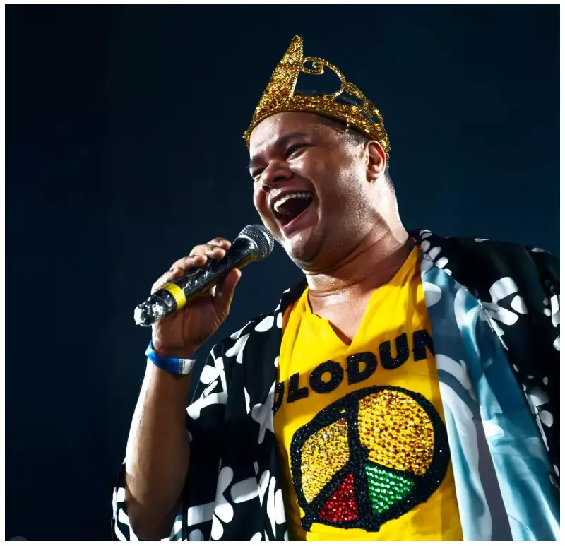 Antônio Bahia leva a riqueza cultural do Brasil ao palco em show emocionante