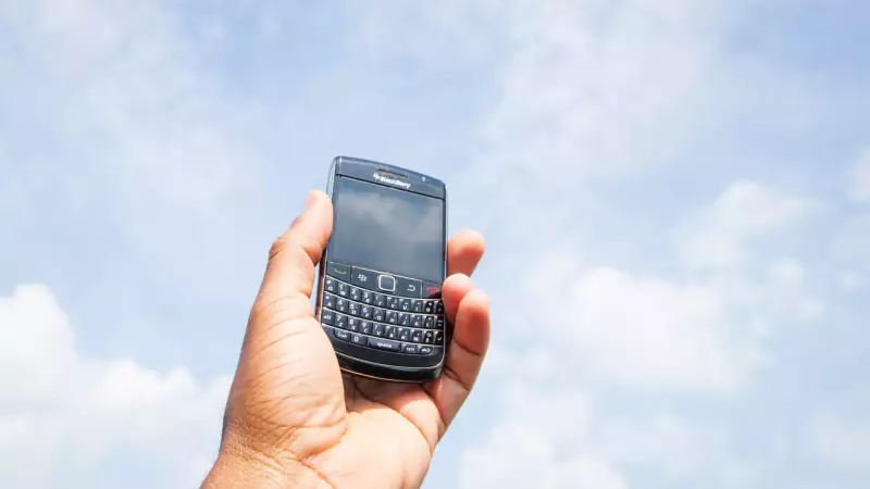 Apple Pode Virar a Próxima Blackberry? Analista Alerta para Risco Iminente
