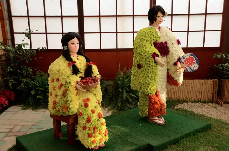 Atibaia se veste de primavera: 43ª Festa das Flores e Morangos promete espetáculo inesquecível