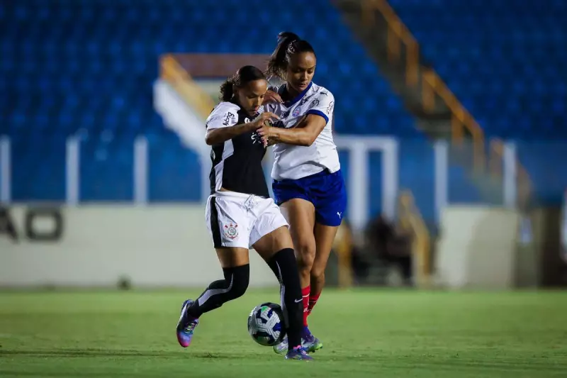 Bahia e Corinthians se enfrentam em duelo eletrizante pelo Campeonato Brasileiro — quem leva a melhor?