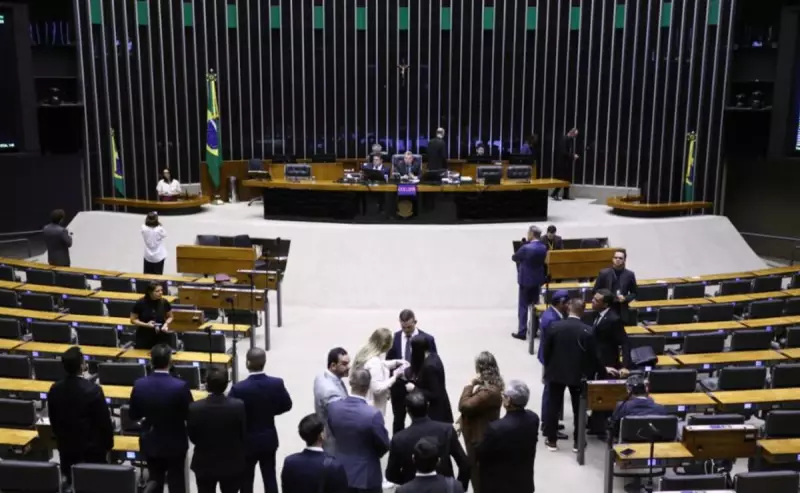 Bancada do União Brasil na Câmara fecha questão em apoio a Rueda após críticas de Lula