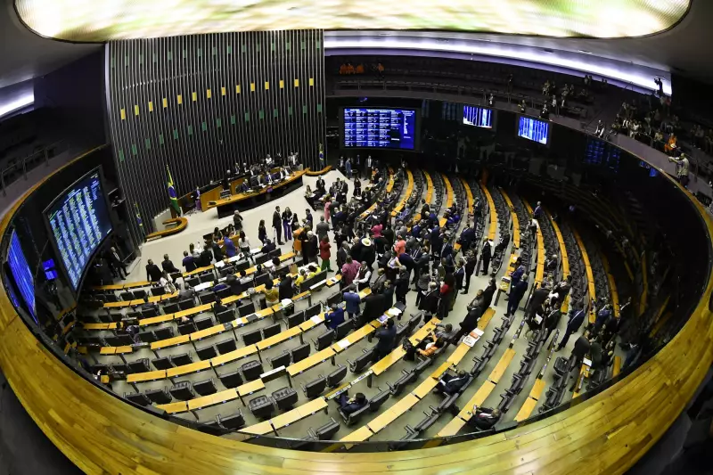 Blindagem Presidencial: Planalto joga água fria na PEC do Congresso e acende novo round de crise institucional