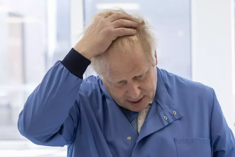 Boris Johnson de Visual Novo: O Ex-Primeiro-Ministro Aparece Irreconhecível e Vira Alvo de Memes