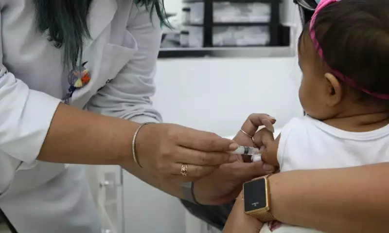 Brasil dá show na vacinação contra HPV e deixa média global no chinelo
