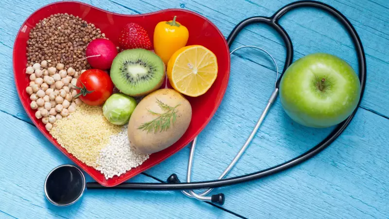 Colesterol alto? Descubra como a alimentação pode ser sua aliada na prevenção e controle