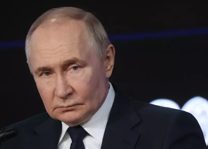 Crise Nuclear: Kremlin Alerta Sobre Retórica de Trump Após Envio de Submarinos à Rússia