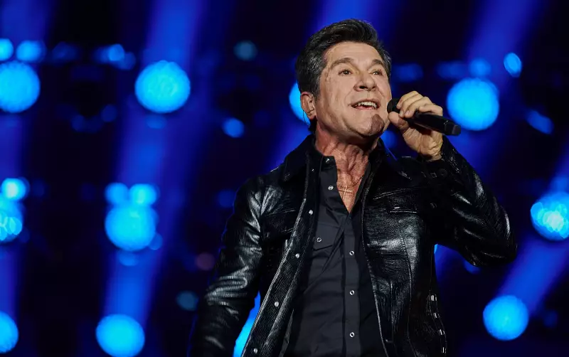 Daniel Eletriza Barretos com Hits Românticos e Arena Entoa Coral Gigante — Veja os Momentos Épicos!