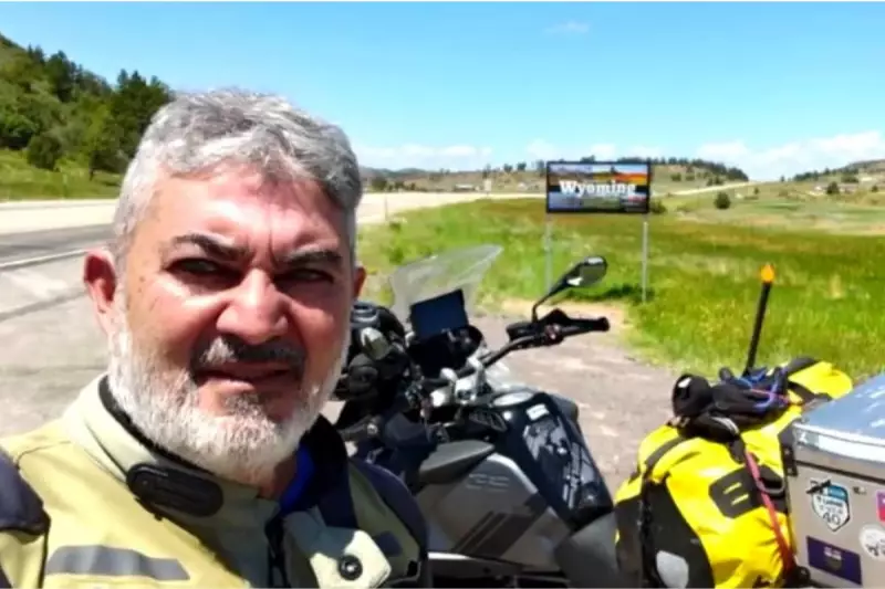 Do Brasil ao Alasca: Aventura épica de moto cruza 14 países em viagem inesquecível