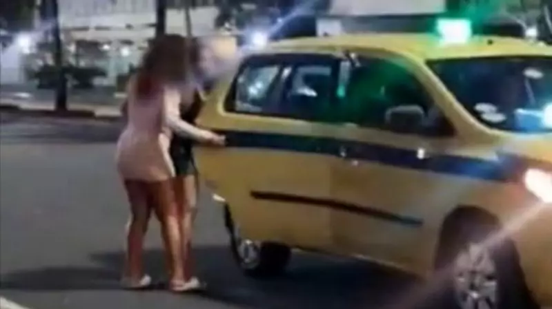 Dupla suspeita de aplicar 'Boa Noite, Cinderela' em turistas britânicos no Rio é presa após denúncia