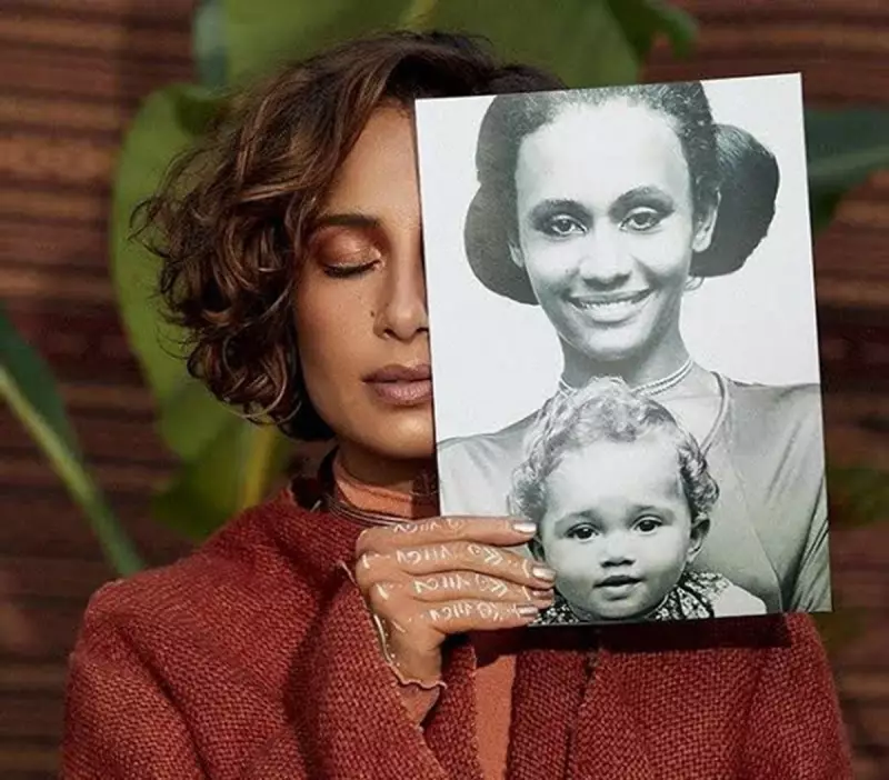 Fake News Viral: Imagem de Camila Pitanga loira no colo da mãe é montagem por IA