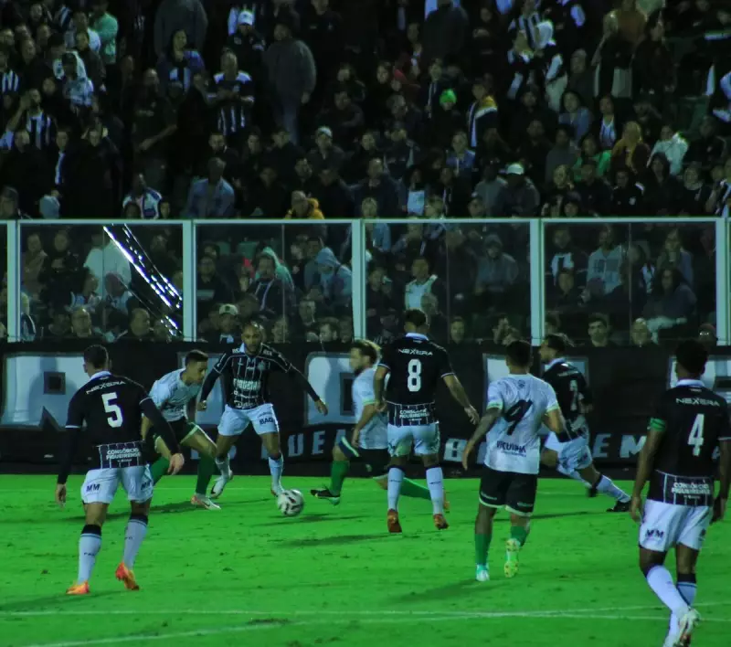 Figueirense Vence o Floresta e Respira Aliviado na Z-4: Agora Pode Sonhar com a Série C!