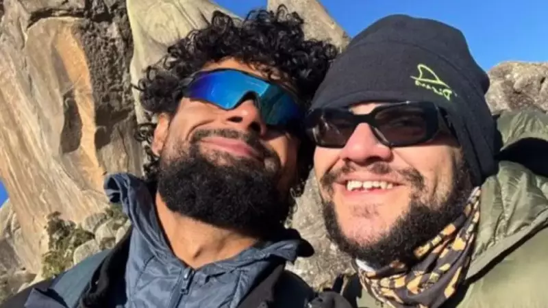 Gominho revela novo amor: conheça a modelo que roubou seu coração na rua!