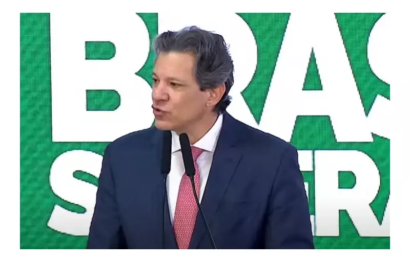 Haddad provoca: Brasil é punido por ser mais democrático que seus críticos, diz ministro