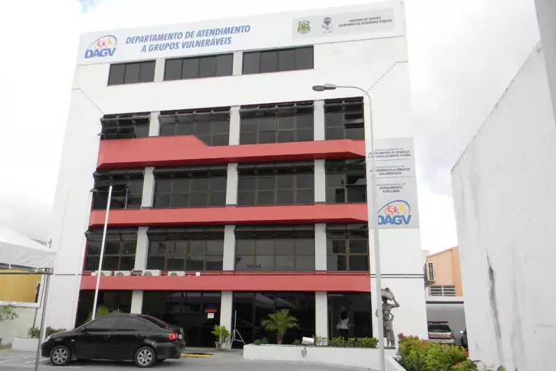 Homem invade residência e agride ex-companheira com tijolos em Aracaju: veja detalhes