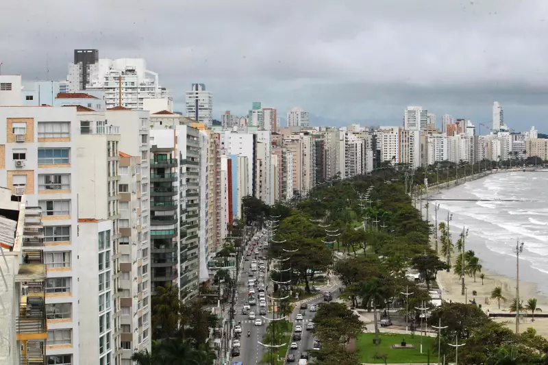 Idoso é vítima de invasão em apartamento: criminoso foge com dinheiro e objetos em Santos