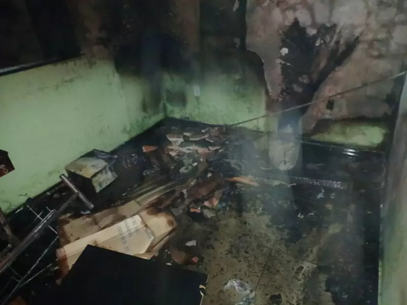 Incêndio Atinge Residência em Araçuaí e Mulher Sofre Queimaduras Graves
