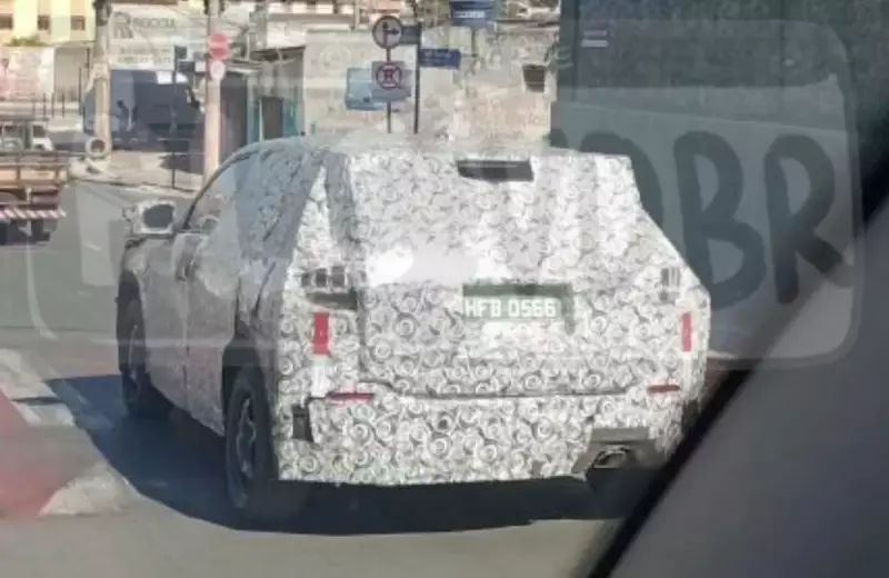 Jeep Avenger E flagrado novamente em Minas Gerais: elétrico promete revolucionar o mercado