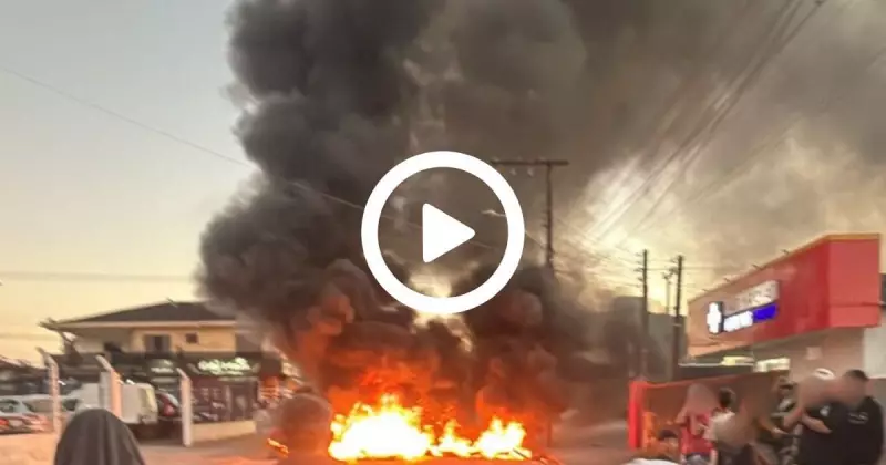 Joinville em chamas: Protesto violento explode após demolição de casas — veja o caos