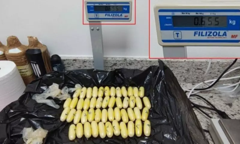Jovem é detida no Aeroporto de Salvador com drogas escondidas em mala — veja os detalhes