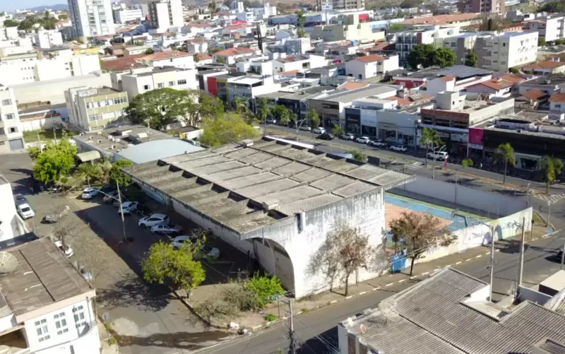 Justiça barra leilão de prédio da UEMG em Passos: dívida trabalhista não será paga com patrimônio público
