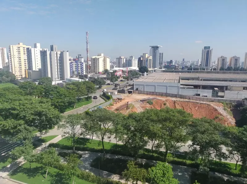 Justiça dá ultimato: Shopping e construtora obrigadas a retomar prédio de luxo abandonado em Votorantim