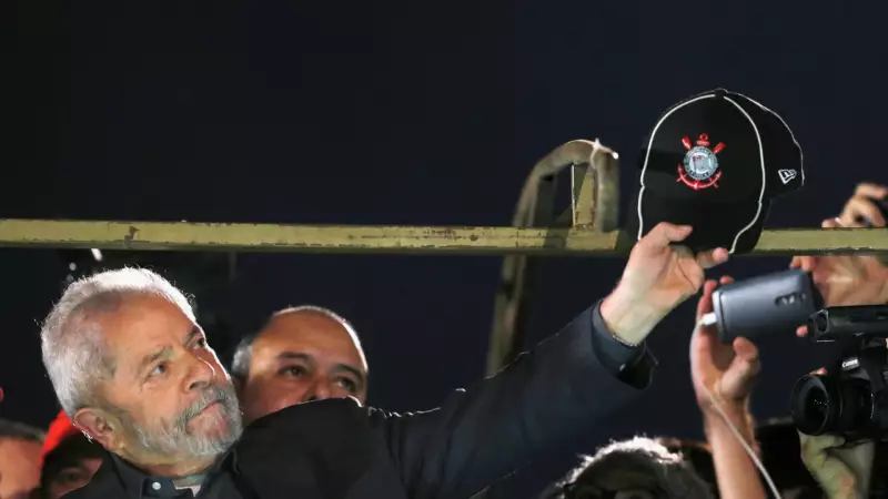Lula Defende Abel Ferreira e Cobra Mais Respeito ao Corinthians: 'Time Virou Bagunça'