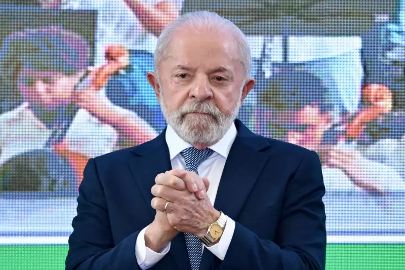 Lula libera R$ 30 bilhões em crédito para empresas afetadas por tarifação — saiba quem pode se beneficiar