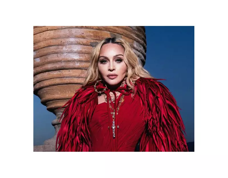 Madonna faz apelo emocionante ao Papa: 'Precisamos de compaixão urgente'