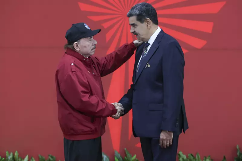 Maduro estaria preparando fuga para a Nicarágua diante de ameaça militar dos EUA, revela jornalista