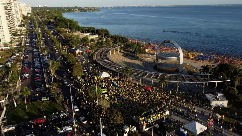 Manaus vira palco de protesto: apoiadores de Bolsonaro exigem impeachment de Lula e Moraes