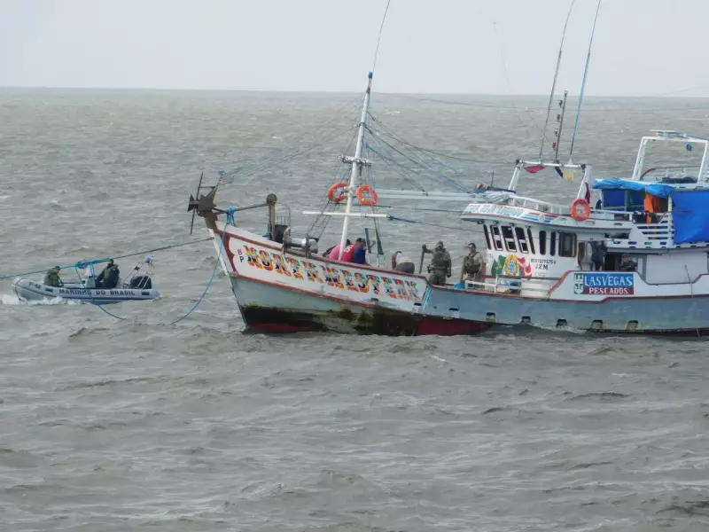 Marinha dá um basta: Apreende embarcação em flagrante por pesca ilegal na costa do Marajó