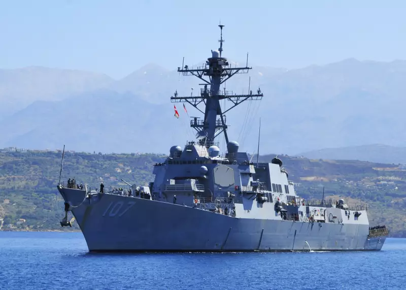 Marinha dos EUA Envia Navios de Guerra à Venezuela: Um Poderio Militar sem Precedentes