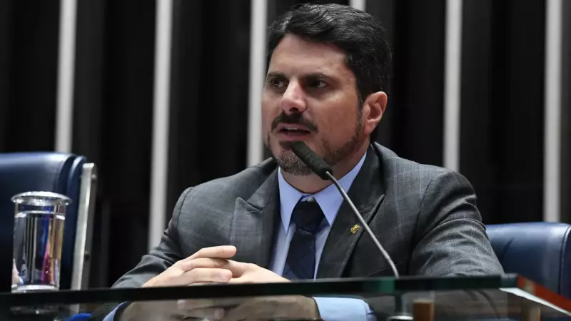 Moraes Atende Alcolumbre e Derruba Prisões de Marcos do Val: Reviravolta no Supremo