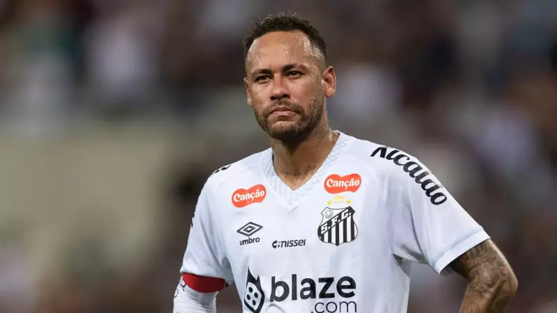Neymar detona gramado sintético do Allianz Parque: 'Parece um tapete de plástico'