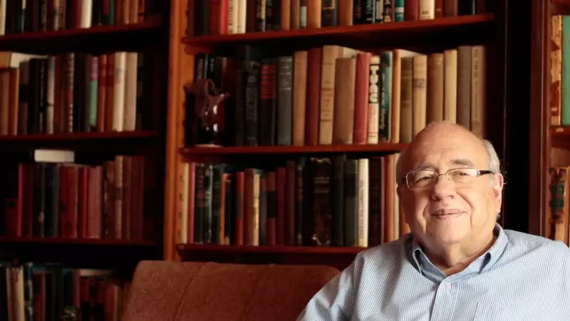 O Legado Imortal de Luís Fernando Verissimo: Relembre as Obras que Marcaram Gerações