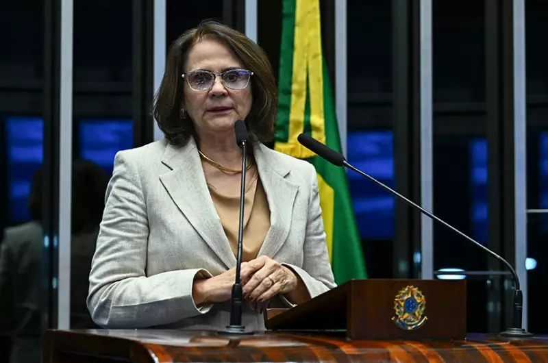 O Misterioso Silêncio de Damares Alves: Onde Está a Ex-Ministra no Combate ao Câncer?