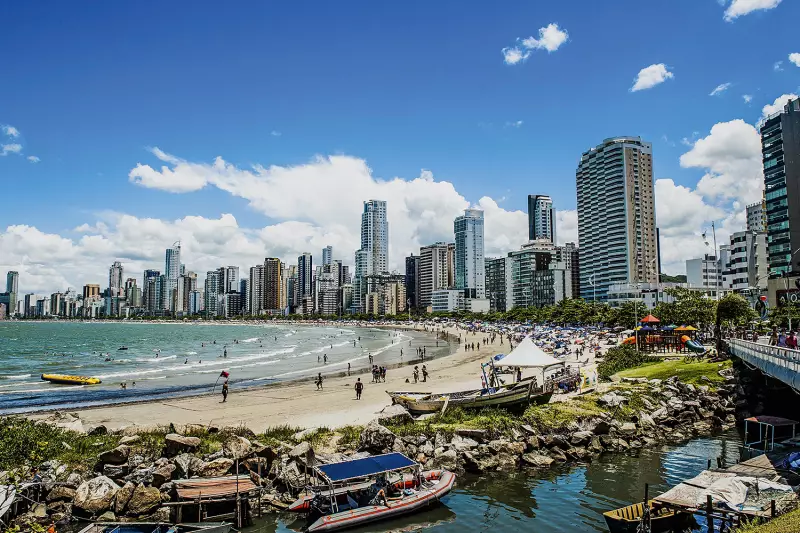 Obra Rola Solta em Balneário Camboriú: Investimento de R$ 380 Milhões Transforma a Cidade