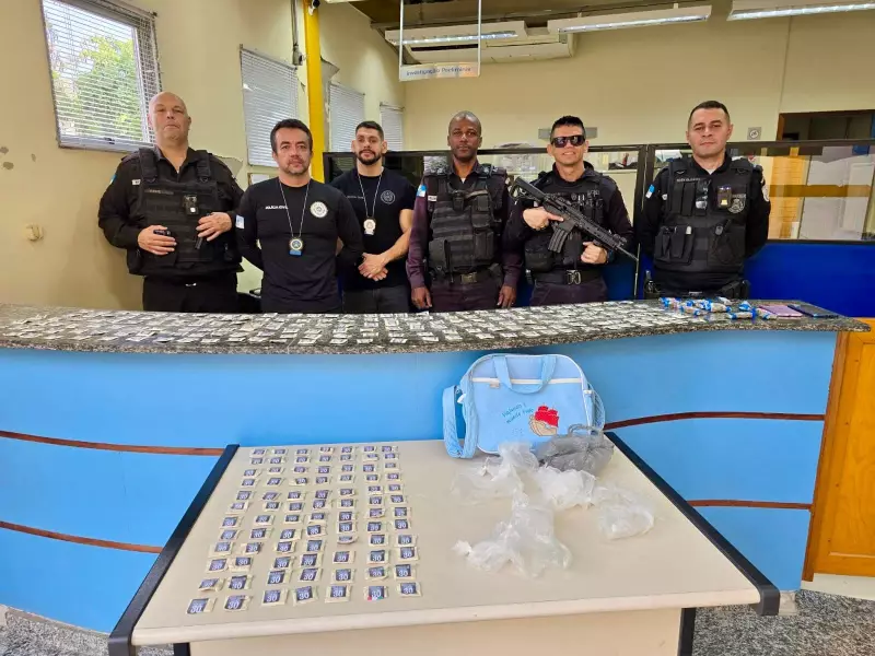 Operação em Vassouras prende casal com arsenal de drogas dentro de residência | G1