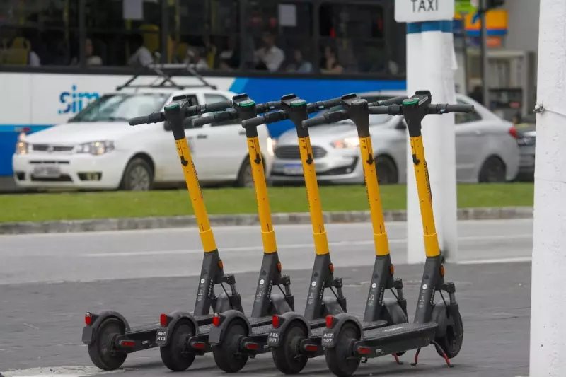Patinetes elétricos: Cidade na Grande Florianópolis quer proibir uso por menores de 16 anos