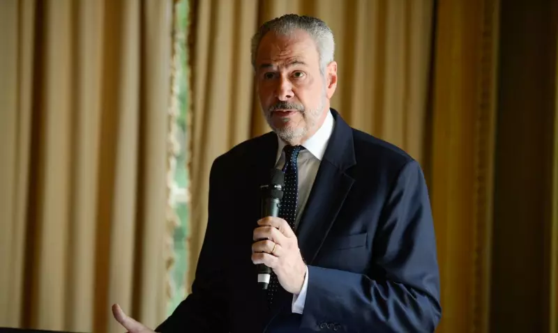 Presidente da COP revela: Países ameaçam mudar evento de Belém devido a preços abusivos de hotéis