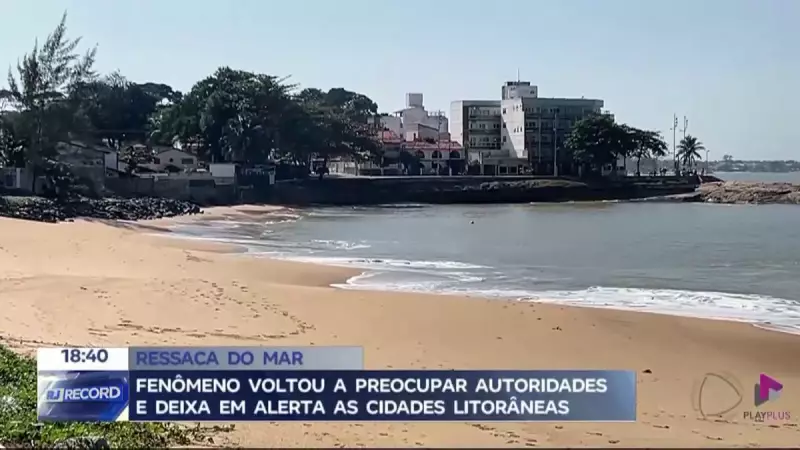 Ressaca do mar assusta moradores e desafia autoridades no interior do RJ
